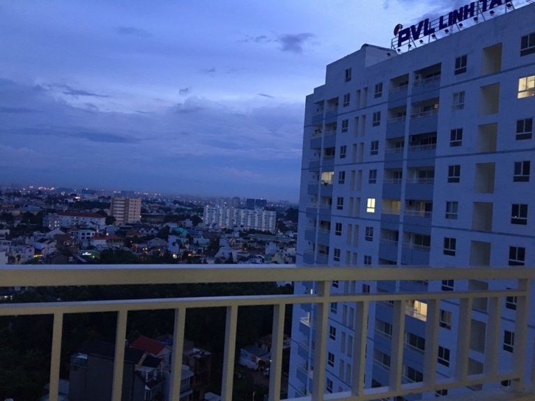 Ban Cong Linh Tay Tower1 BAN CÔNG